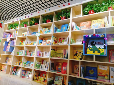 小不点儿童图书租赁店 以共享之趣，点亮阅读童年